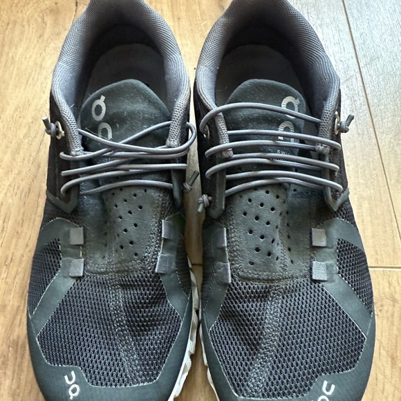 On cloud running shoes 6.5 - Picture 2 of 6